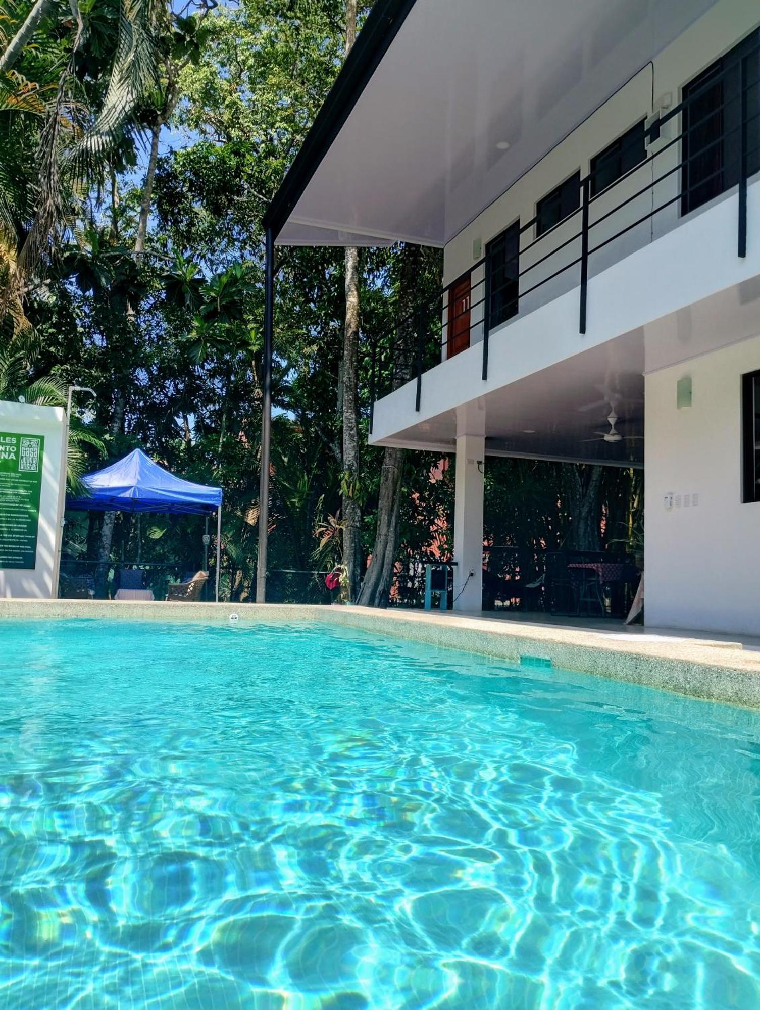 Casajungla Hostel Jaco Exterior photo